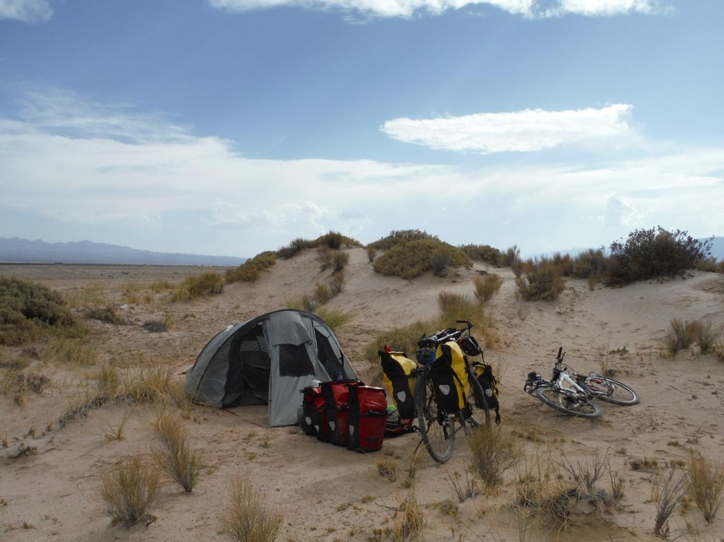 campement dans le desert